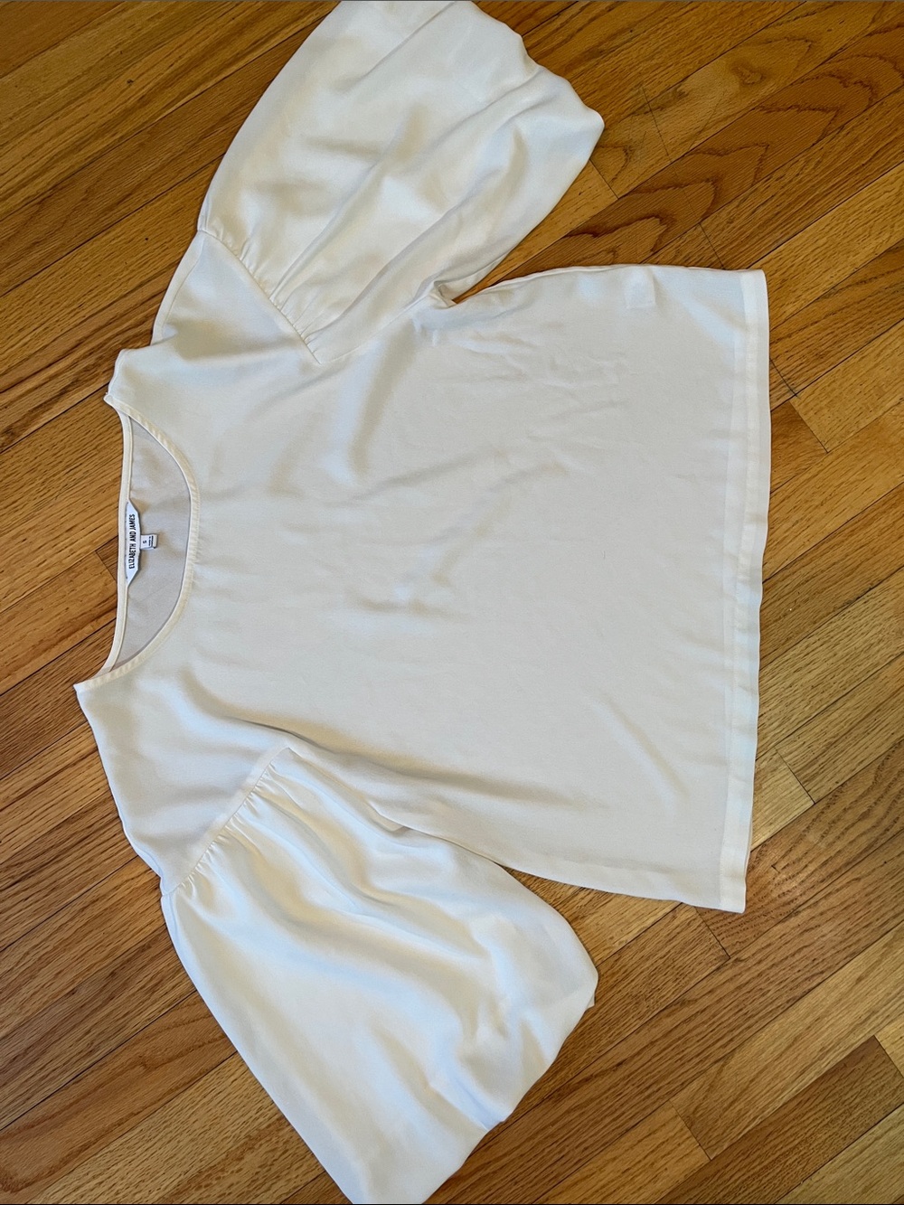 Elizabeth and James White Puff Sleeve Blouse